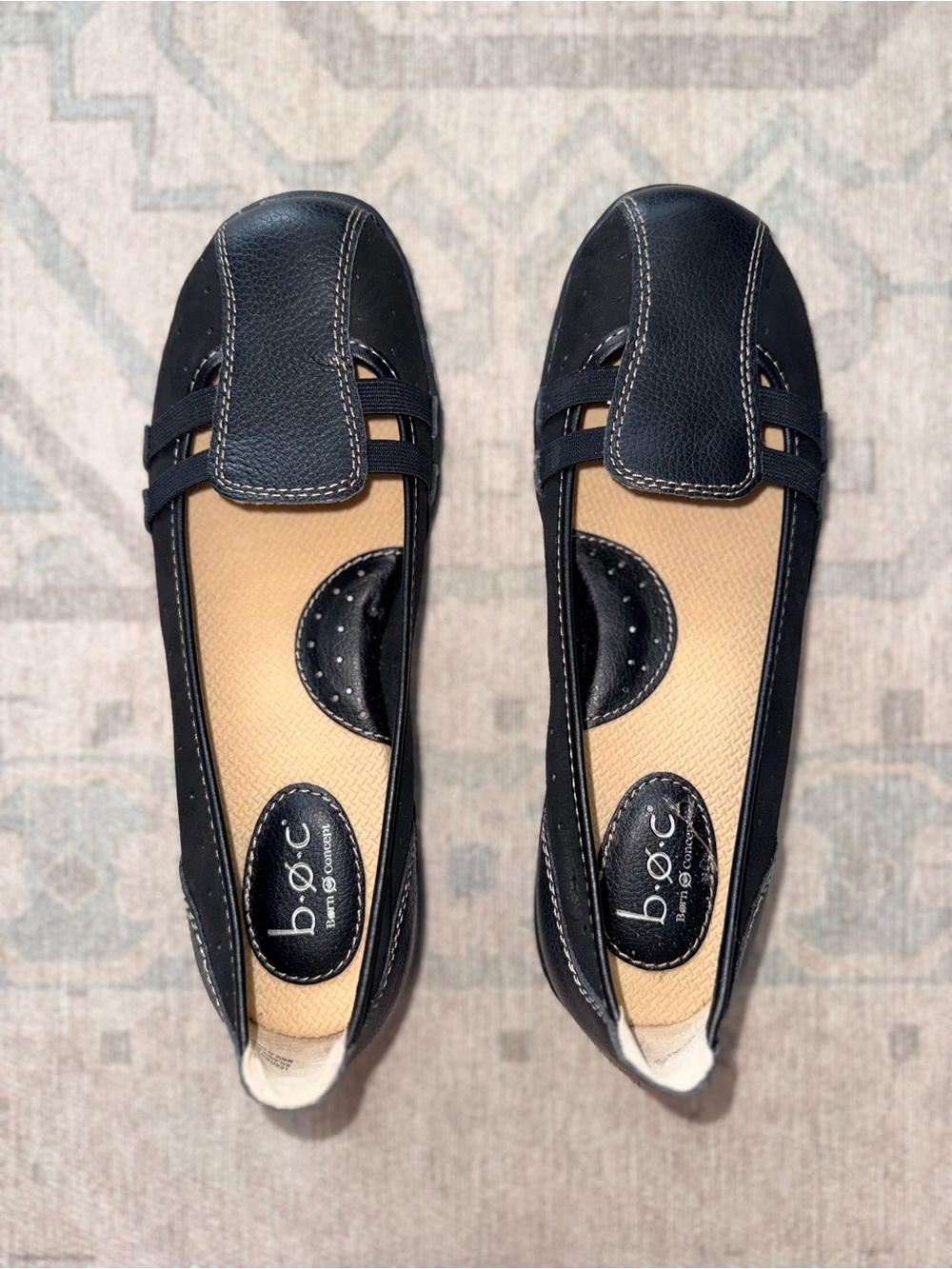 b.o.c. Born Concept Black Leather Mary Jane Comfort Flats Size 8M